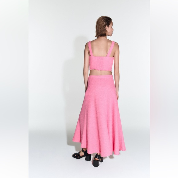 Long Textured Skirt - Picture 5 of 9